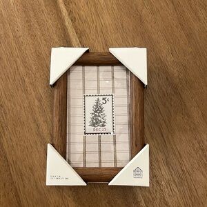 Hearth and Hand with magnolia Christmas picture